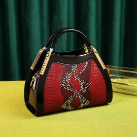 Elegant Handbag with Embossed Design, a Stylish Party Bag for Summer And Autumn 2024, Versatile Handbag for Moms, Perfect for Shoulder Carrying.